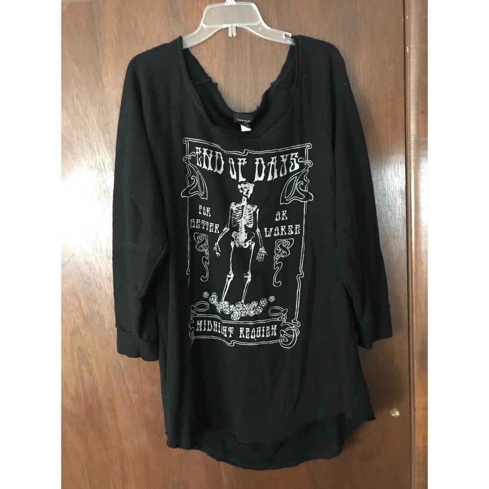Black Sweatshirt